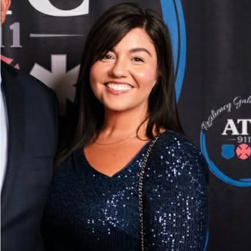 Meet your Posher, Alexis